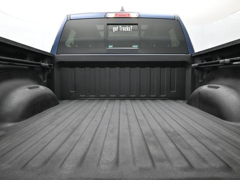 Used 2024 RAM 1500 Laramie AWD/4WD image 7