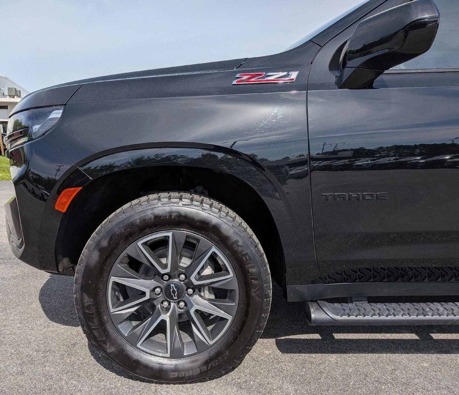 Used 2023 Chevrolet Tahoe Z71 AWD/4WD image 2