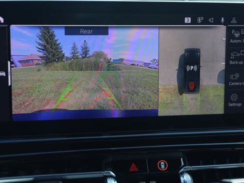 Used 2023 BMW M850i xDrive Coupe image 10