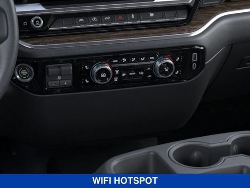 New 2026 GMC Sierra 1500 Elevation image 24