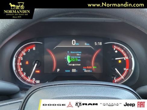 Used 2025 Toyota RAV4 XLE FWD image 8