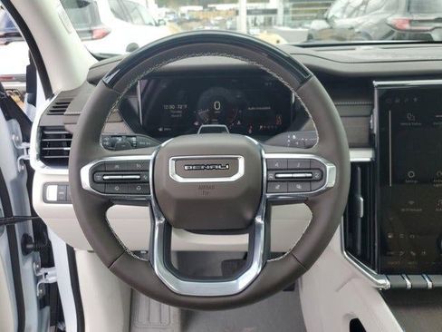 New 2026 GMC Acadia Denali w/ Super Cruise Package image 21