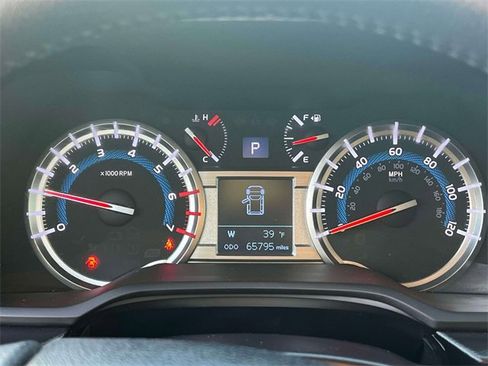 Used 2019 Toyota 4Runner SR5 image 27