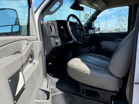 Used 2020 GMC Savana 2500 w/ Driver Convenience Package RWD image 13