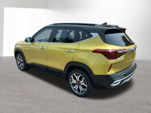 Used 2023 Kia Seltos SX AWD/4WD image 5