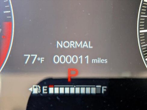 New 2026 Honda HR-V LX image 10