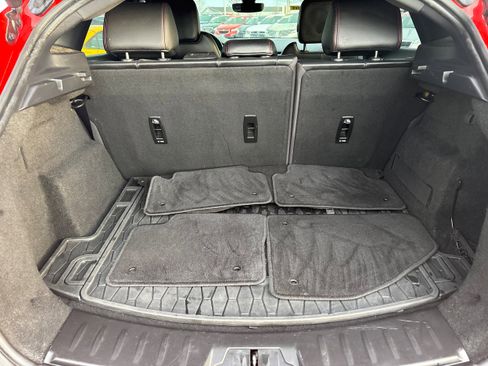 Used 2020 Jaguar E-PACE Checkered Flag image 6