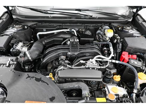 Used 2025 Subaru Outback Premium AWD/4WD image 34