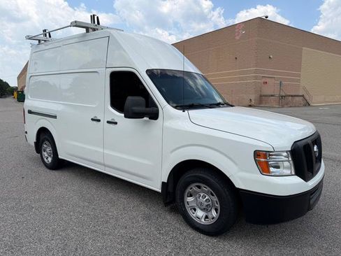 Used 2018 Nissan NV 2500 SV RWD image 36