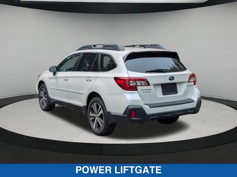 Used 2018 Subaru Outback 2.5i Limited AWD/4WD image 6