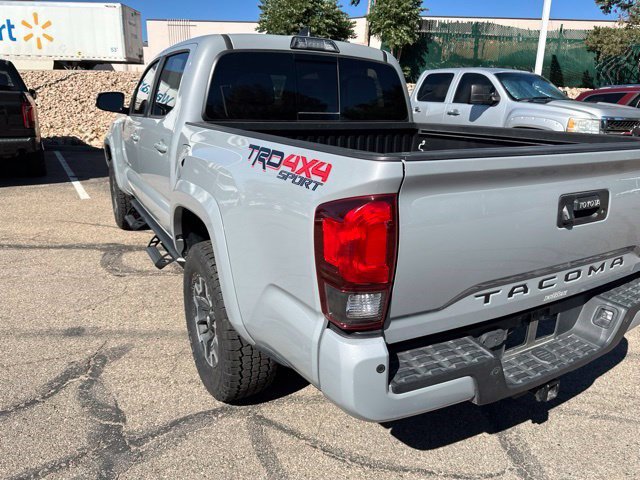 Used 2019 Toyota Tacoma TRD Sport w/ Technology Package AWD/4WD image 10