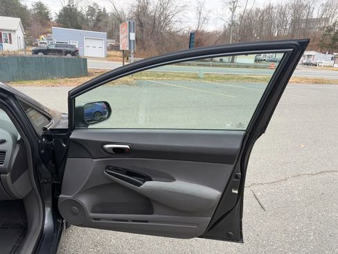 Used 2011 Honda Civic LX image 14