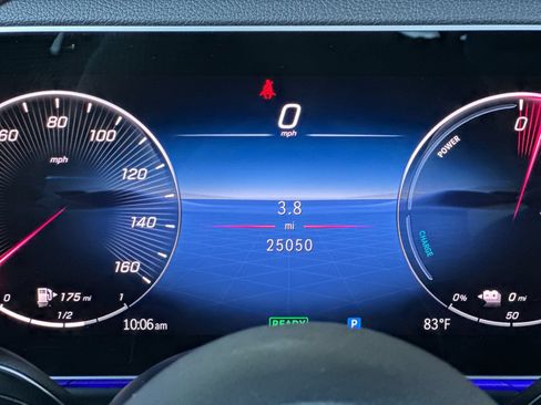 Certified 2025 Mercedes-Benz GLE 450e 4MATIC image 32