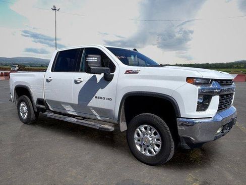 Used 2023 Chevrolet Silverado 2500 LT w/ Convenience Package AWD/4WD image 5