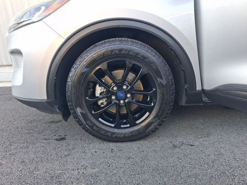 Used 2020 Ford Escape SE Sport image 27