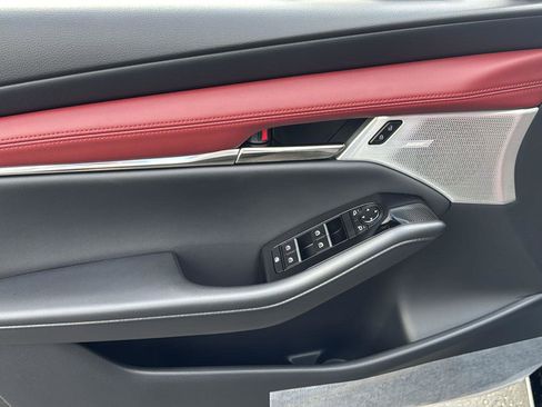 New 2026 MAZDA MAZDA3 2.5 S Hatchback w/ Premium Pkg image 8