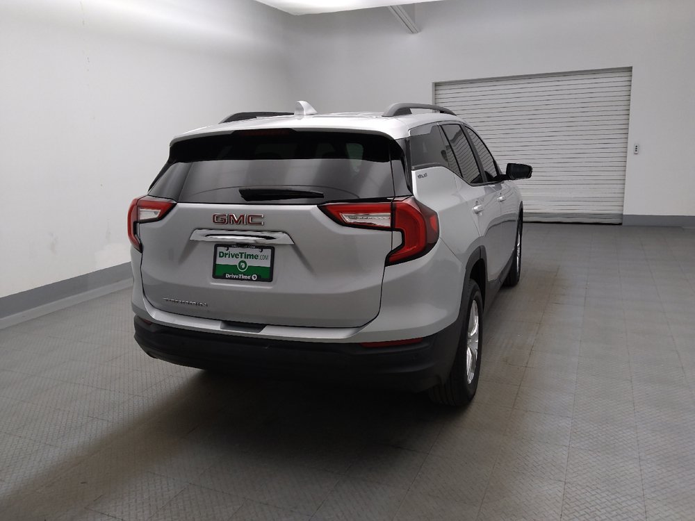Used 2022 GMC Terrain SLE w/ Driver Convenience Package FWD image 7