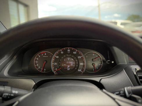 Used 2017 Honda Accord EX-L image 11