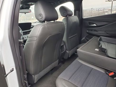 Certified 2024 Buick Envista Preferred w/ Convenience I Package image 13