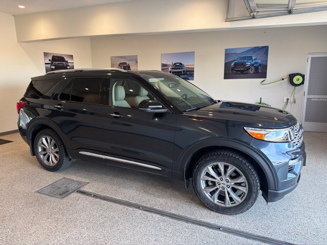 Used 2022 Ford Explorer Limited w/ Equipment Group 301A AWD/4WD image 1
