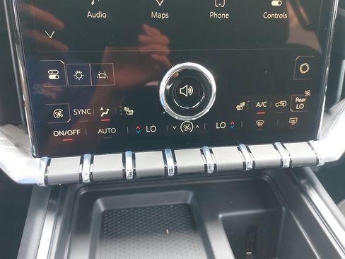 New 2025 GMC Acadia Elevation image 23