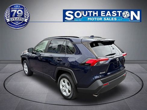 Used 2019 Toyota RAV4 XLE w/ Convenience Package AWD/4WD image 5