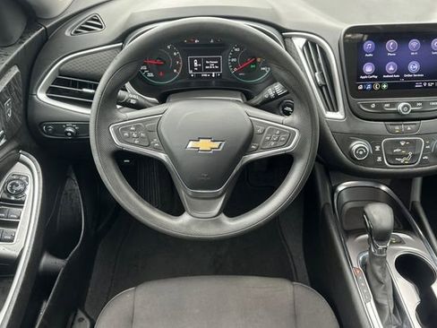 Used 2022 Chevrolet Malibu LS w/ Driver Confidence Package II image 15