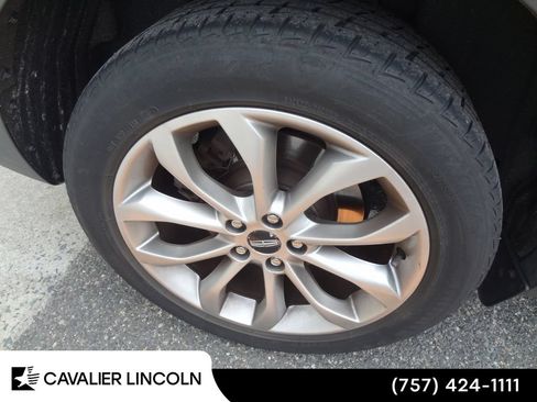 Used 2017 Lincoln MKC Select w/ Select Plus Package FWD image 14