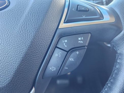 Used 2020 Ford Edge SEL w/ Convenience Package image 28