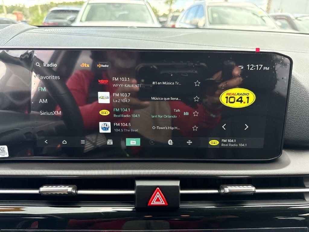 Used 2026 Kia Sportage EX FWD image 27