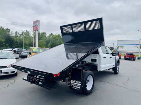 Used 2023 Ford F450 XLT w/ XLT Value Package AWD/4WD image 4