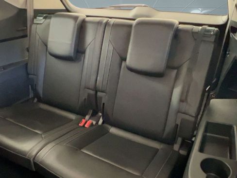 Used 2019 Volkswagen Atlas SE w/ Towing Package image 34