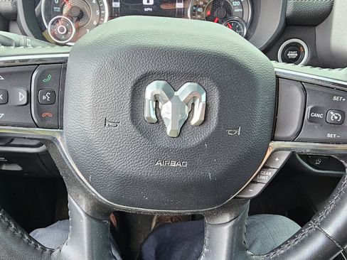 Used 2024 RAM 1500 Laramie AWD/4WD image 20