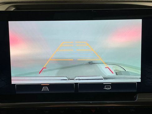 Used 2024 GMC Sierra 1500 Elevation image 4