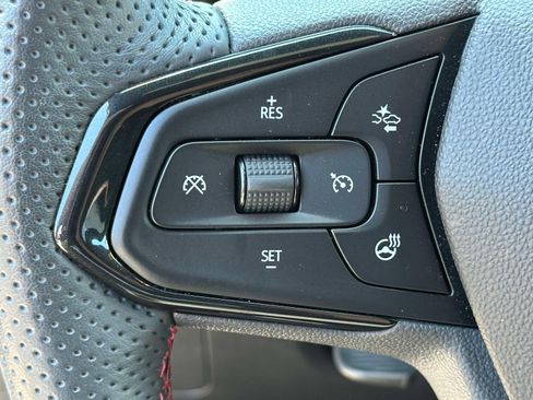 Used 2023 Chevrolet TrailBlazer RS w/ Convenience Package AWD/4WD image 21