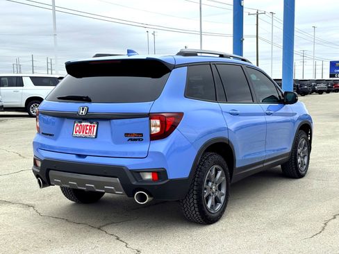 Used 2025 Honda Passport TrailSport image 7