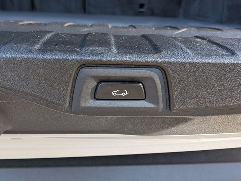 Used 2019 BMW X5 xDrive40i w/ Convenience Package image 7