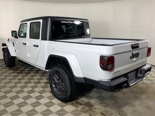 New 2026 Jeep Gladiator Sport AWD/4WD image 5