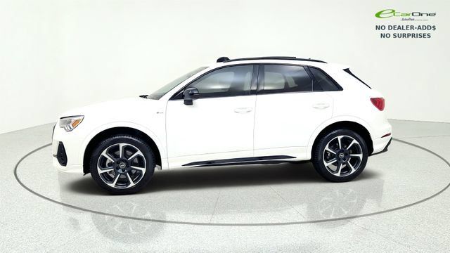 Used 2025 Audi Q3 2.0T Premium Plus w/ Premium Plus Package AWD/4WD image 4