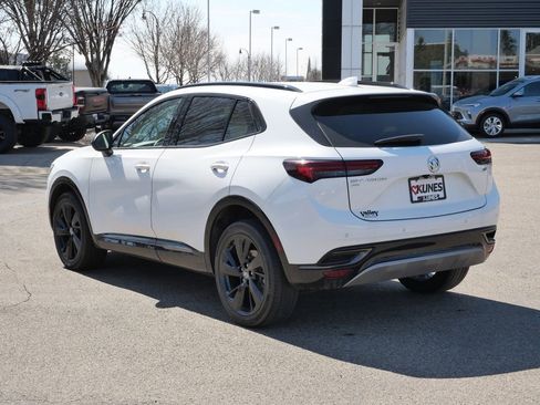 Used 2022 Buick Envision Essence w/ Sport Touring Package AWD/4WD image 7