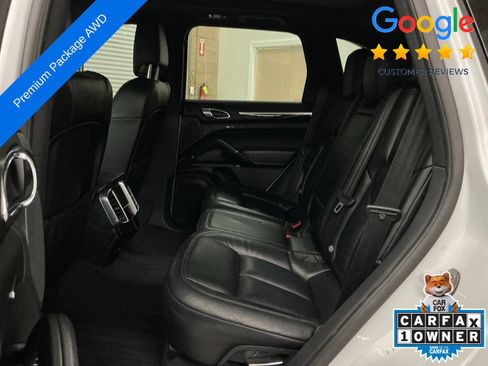 Used 2018 Porsche Cayenne AWD/4WD image 17