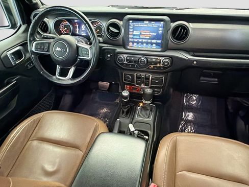Used 2021 Jeep Wrangler Unlimited Sport AWD/4WD image 12