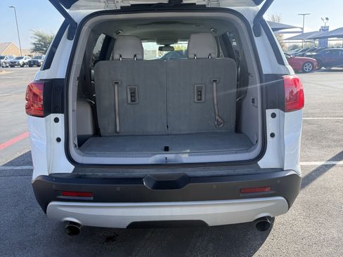 Used 2019 GMC Acadia SLT image 10