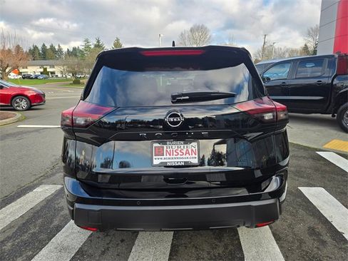 New 2026 Nissan Rogue SV image 7