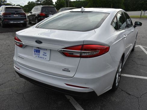 Used 2020 Ford Fusion SE FWD image 6