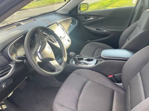Used 2024 Chevrolet Malibu LS FWD image 10