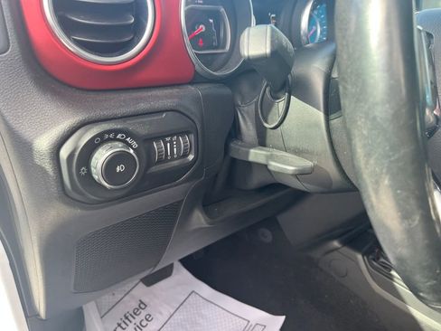 Used 2021 Jeep Wrangler Unlimited Rubicon w/ Cold Weather Group image 13