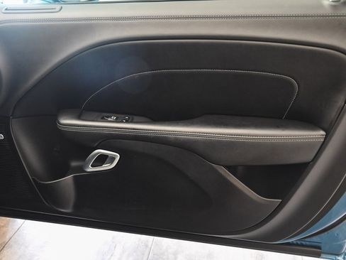 Used 2022 Dodge Challenger R/T Scat Pack w/ T/A Package image 11