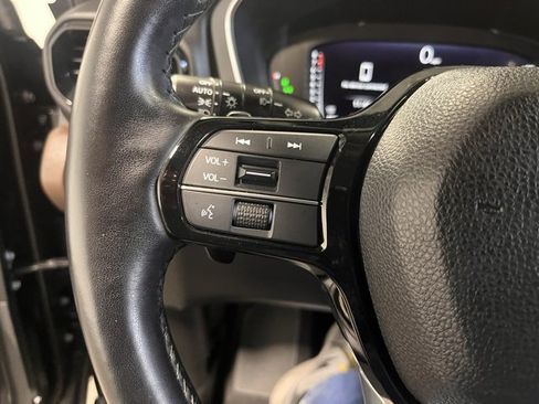 Used 2023 Honda Pilot Elite image 25