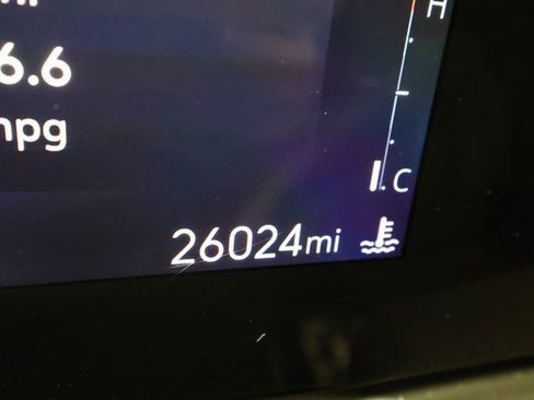 Used 2024 Buick Encore GX Avenir w/ Avenir Convenience Package image 14